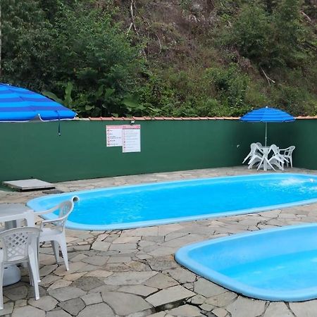 Toninhas 300 Mts Mar Leilighet Ubatuba Eksteriør bilde